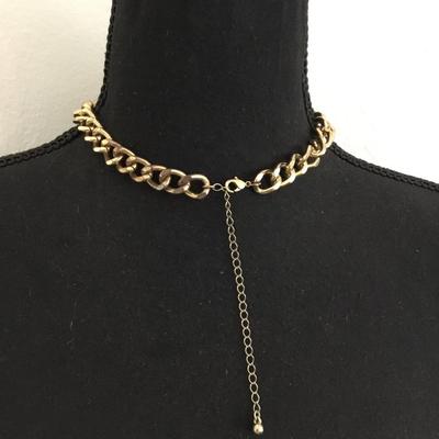 Vintage Beautiful, gold tone, thick, chunky rhinestone statement necklace