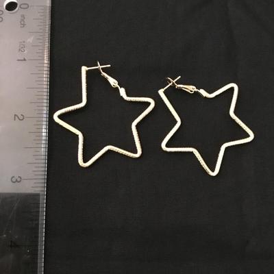 Cute gold tone, star earrings