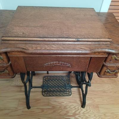 A. G. MASON CO. NEW DEFENDER ANTIQUE SEWING