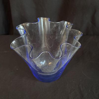 Two Ruffled Glass Vases (SR-DZ)