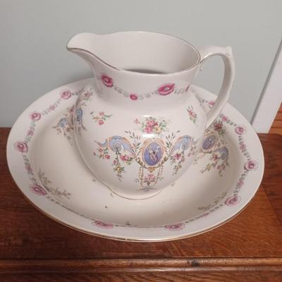 Wash Tub Basin Bowl and Water Pitcher