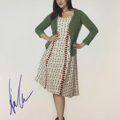 Less Then Perfect Sara Rue signed photo