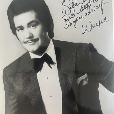 Wayne Newton signed photo