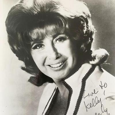 Opera Singer Beverly Sills signed photo