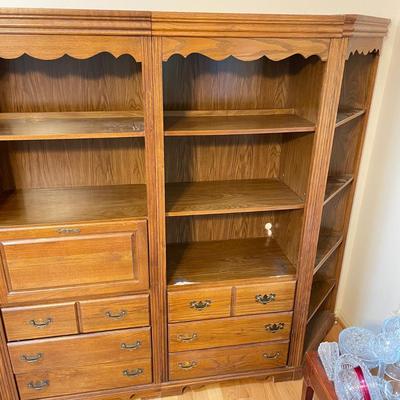 Five-Piece Broyhill Wall Unit (LR-SS)