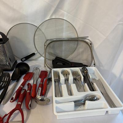 Kitchen Utensils and More (K-BM)