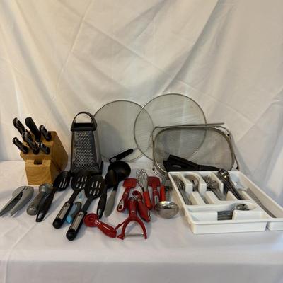 Kitchen Utensils and More (K-BM)