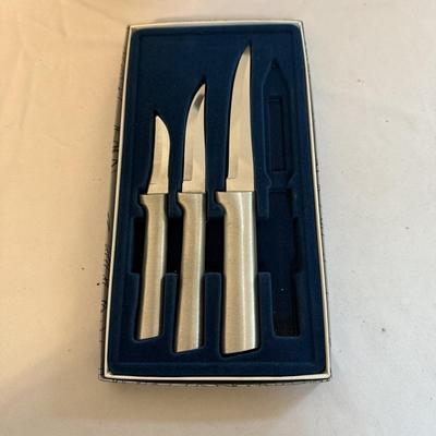 Assorted Kitchen Knives w/ Knife Block (K-BM)