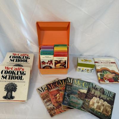 Vintage Betty Crocker Recipe Card Box and Other Cookbooks (L-BM)