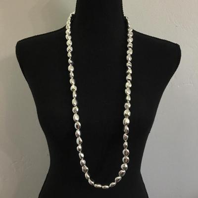 Vintage premier design, silver metallic bead necklace