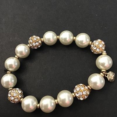 Signed vintage stretch bracelet