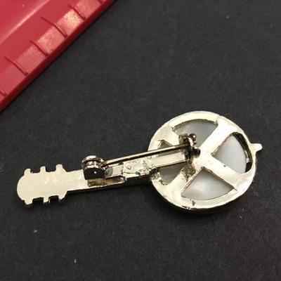Vintage Brooch