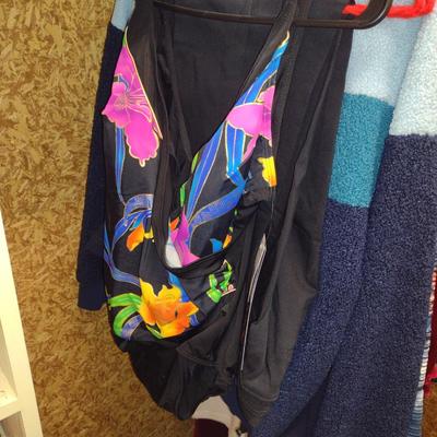 Collection of Ladies Clothing and Shoes