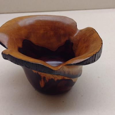 Hand Made Wooden Bowl/Dry Vase- Approx 5 1/2" in Diameter, 3 1/4" Tall