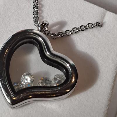 2 ct Moissanite Diamond Heart Pendant