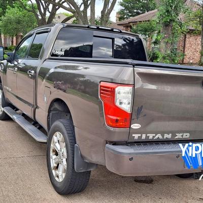 Attention! Auto collectors ! 2016 Nissan Titan XD