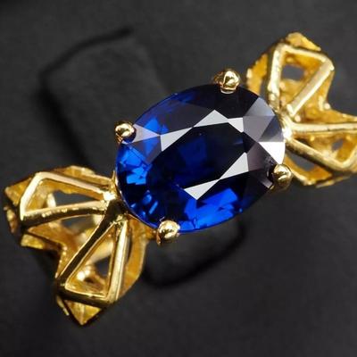 Artisanal Navy Sri Lanka Blue Sapphire 2.56Ct
