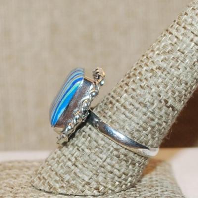 Size 9½ Marked .925 Rectangle RAINBOW CALSILICA Gemstone Ring with Full Slanted Lines in Blues & Orange and Silver-Plated Band (5.7g)