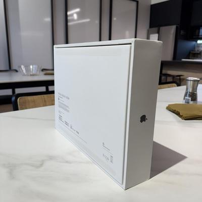 Sale Photo Thumbnail #120: I’m selling a 14-inch MacBook Pro, 2024 model, equipped with the Apple M4 Pro chip.

The device is brand new (open box), never actually used, and still under AppleCare warranty until January 2026.



Key specifications:

	•	Apple M4 Pro chip

	•	24G