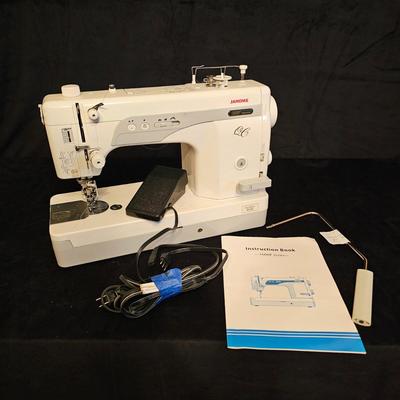 Janome 1600P QC Sewing Machine + Extras. (BGB-JS)J