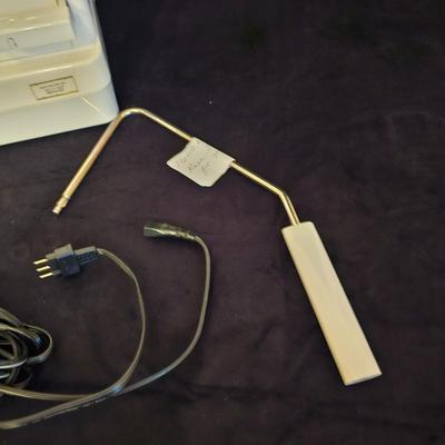 Janome 1600P QC Sewing Machine + Extras. (BGB-JS)J
