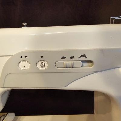 Janome 1600P QC Sewing Machine + Extras. (BGB-JS)J