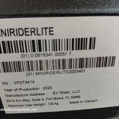 LIKE NEW! RiderXpress Lite Mobility Scooter – 4-Wheel Comfort & Stability - Comes with 2 keys and a charger