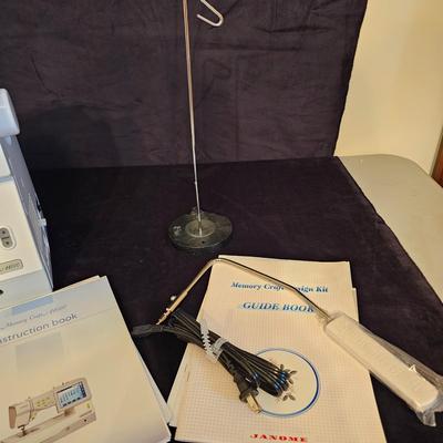 Janome Memory Craft 11000 Sewing & Enbroidery Machine w/Accessories (BGB-JS)