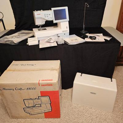 Janome Memory Craft 11000 Sewing & Enbroidery Machine w/Accessories (BGB-JS)