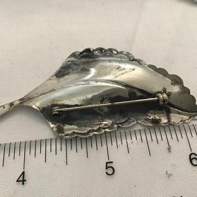 Beautiful SilverTone Vintage Brooch