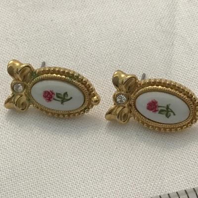 Vintage Avon Earrings