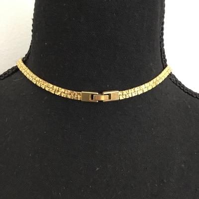 Vintage 22inch gold Tone chain necklace, textured