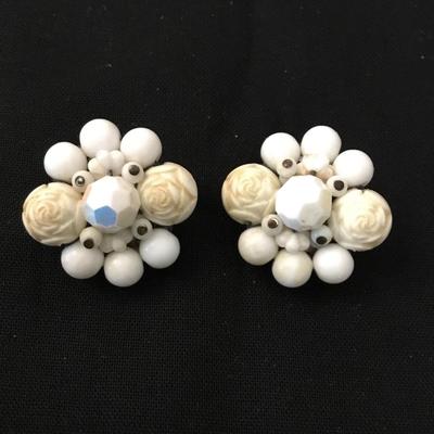 Vintage celluloid, flower, clip on earrings
