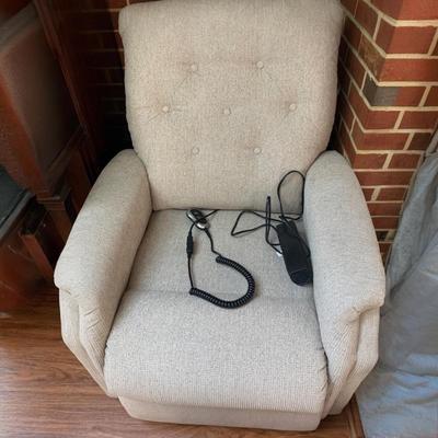 Like New Clean La-Z-Boy Power Recliner