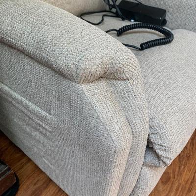 Like New Clean La-Z-Boy Power Recliner