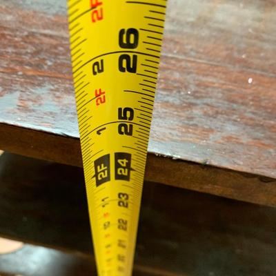 Short Shelf Table