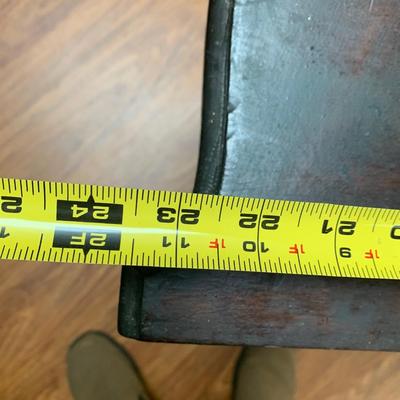 Short Shelf Table