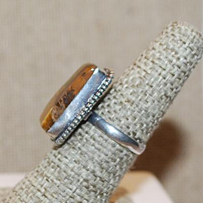 Size 7 Marked .925 Long Rectangle TIGER EYE Gemstone Ring on a Silver-Plated Band (6.0g)