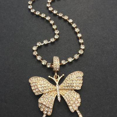 Beautiful, rhinestone butterfly fashion necklace