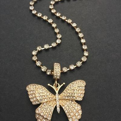 Beautiful, rhinestone butterfly fashion necklace