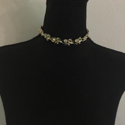 Gorgeous, gold tone, vintage, iridescent, rhinestone choker necklace