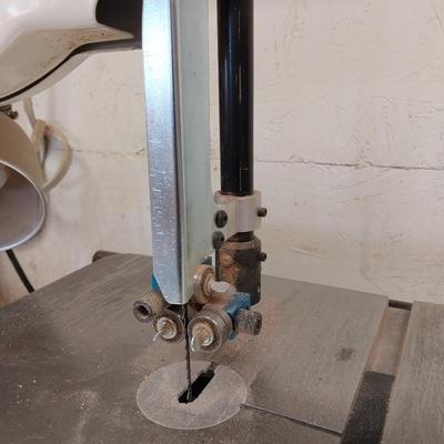 JET BANDSAW WITH EXTRA BLADES