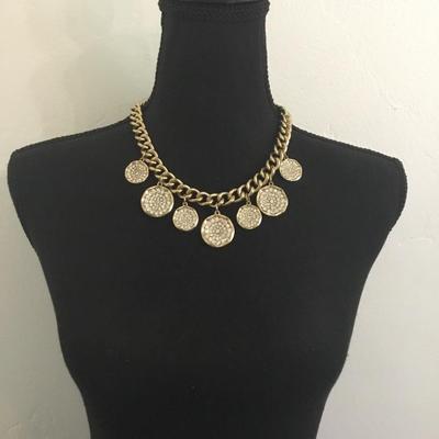 Beautiful gold tone, chunky rhinestone statement necklace