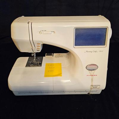 Janome Memory Craft 9000 Sewing Machine (BGB-JS)