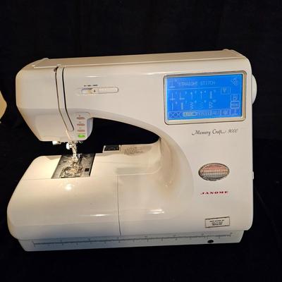 Janome Memory Craft 9000 Sewing Machine (BGB-JS)
