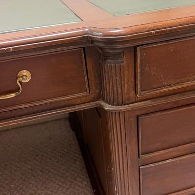 Large Wooden English Desk (BO-EL)
