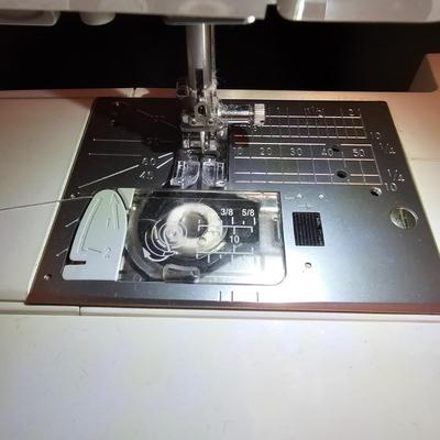 Janome M7200 Sewing Machine & Accessories (BGB-JS)