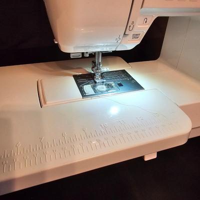 Janome M7200 Sewing Machine & Accessories (BGB-JS)