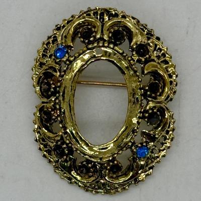 Pin Brooch Gold Tone missing stones