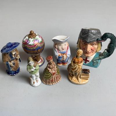 Royal Doulton Figurines Limoges Pill Box +++